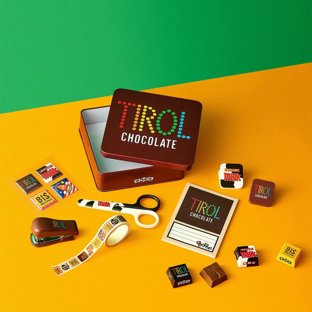 【予約商品】チロルチョコ ステーショナリーセット BOOK（12/25以降出荷予定）